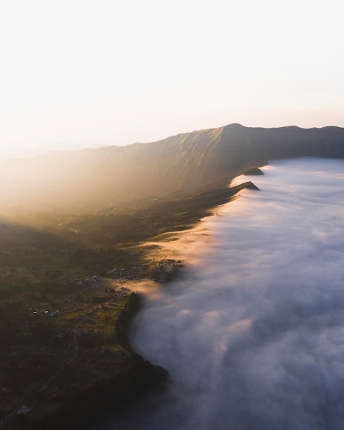 Nascer do sol no monte bromo, indonésia