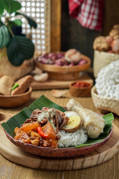 Nasi Gudeg Ein typisches Reisgericht aus Jogjakarta