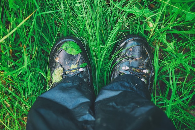 Nasse Trekkingschuhe