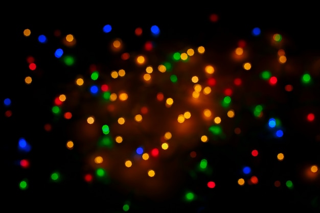 Natal festivo com luzes coloridas desfocadas