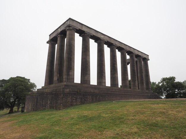 Nationaldenkmal auf dem Calton Hill in Edinburgh