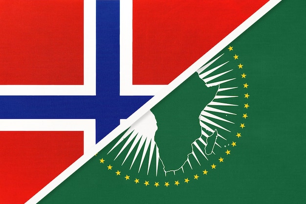 Nationalflaggen der Afrikanischen Union und Norwegens vom Textilkontinent Afrika vs. norwegisches Symbol
