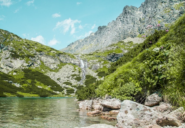 Nationalpark Hohe Tatra, Slowakei, Europa. Wanderweg zum Bergsee Batizovske pleso und Sliez