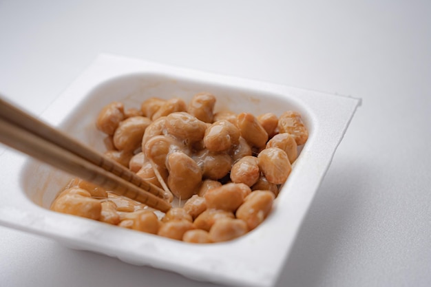 Foto natto comida tradicional japonesa