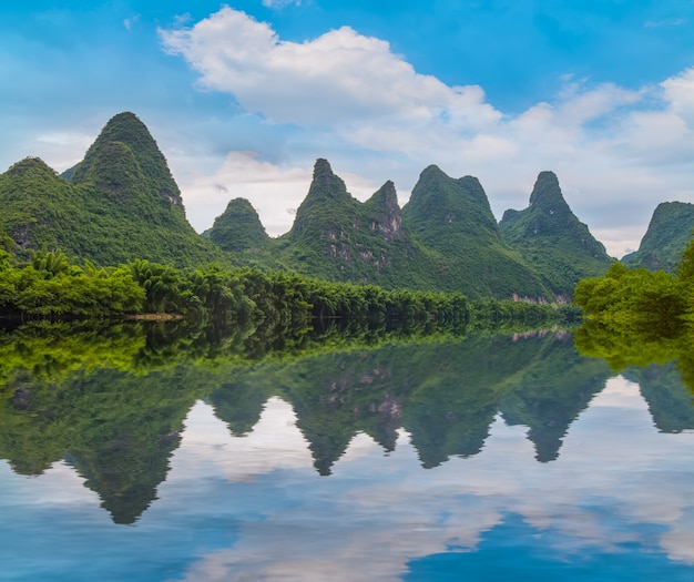 Natürliche Landschaftslandschaft Yangshuo Xingping Lijiang River