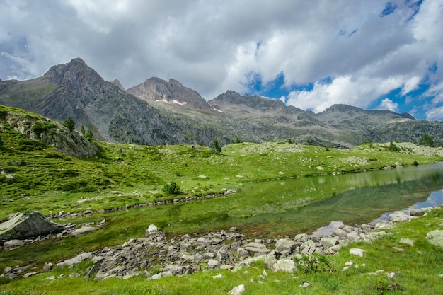 Natur pur, Berglandschaft in den Pyrenäen