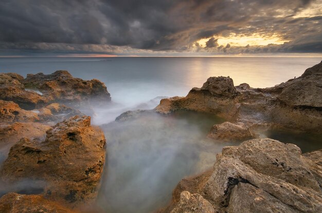 Naturaleza hermosa del paisaje marino