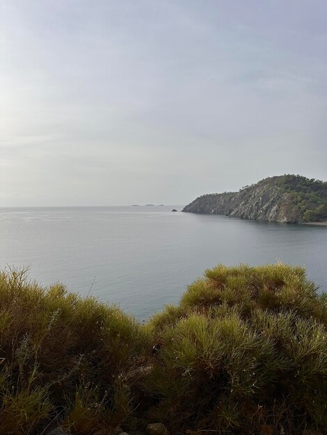 Foto natureza da costa do mar egeu da turquia