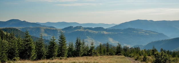 Natureza paisagem de belas montanhas