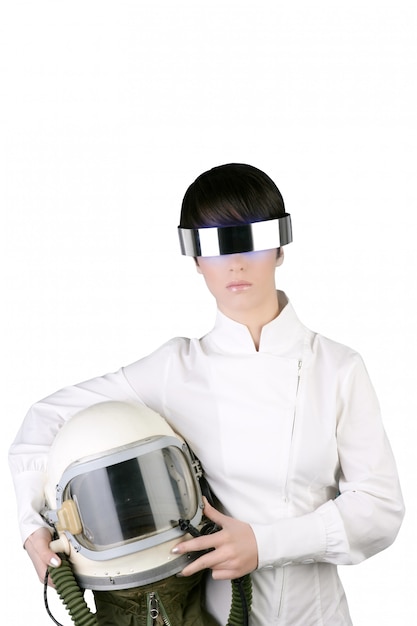 Nave espacial futurista astronauta casco mujer