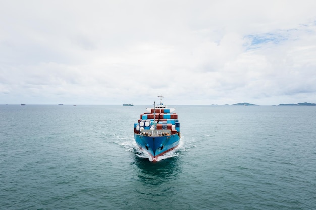 navio de contentores para a importação e exportação de mercadorias marítimas para concessionários e consumidores