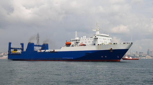 Navio Roro