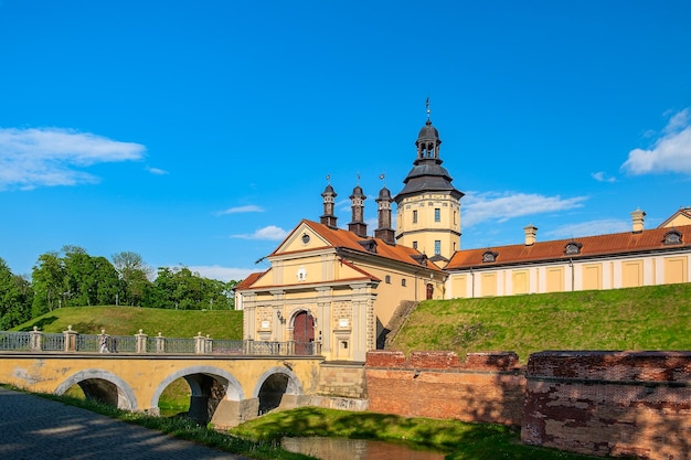 Nesvizh Castle es un castillo de la familia Radziwill