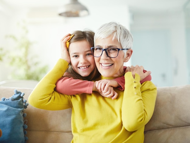 Neto neta avó avó retrato menina amor sênior família