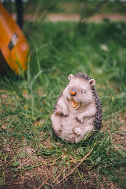 Foto nettes igeles der gartenfigürchendekoration