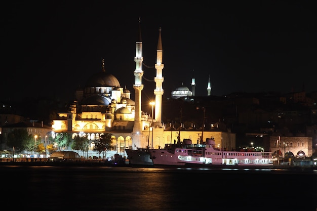 Neue Eminönü-Moschee