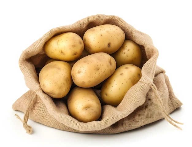 Neue Kartoffeln in Sacktuchbeutel, isoliert auf Weiß