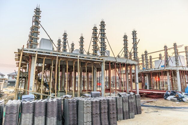 Neues Haus im Bau auf der Baustelle