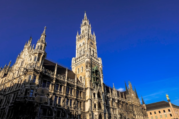 Neues rathaus am marienplatz in münchen