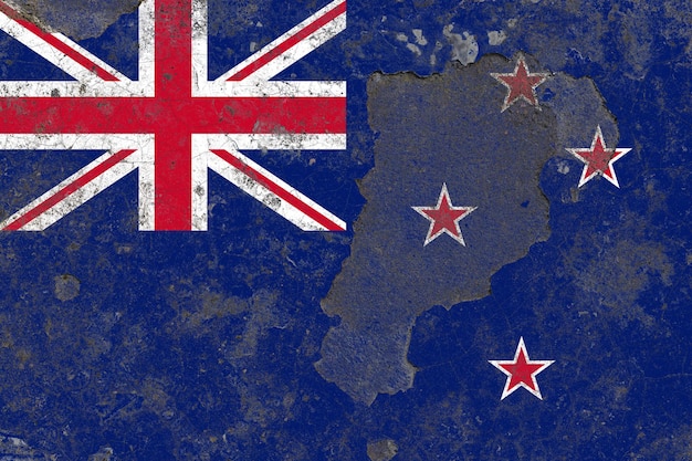 Neuseeländische Flagge auf einer beschädigten alten Betonwandoberfläche