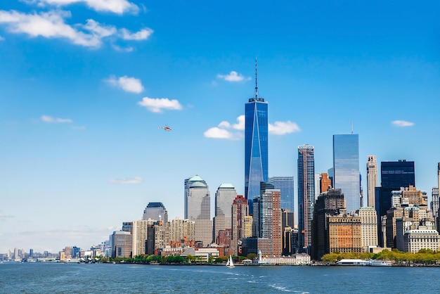 Foto new york city-panorama mit manhattan skylinexaxa