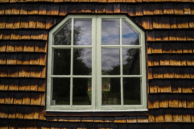 Foto niedrigwinkelansicht des fensters
