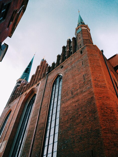 Foto niedrigwinkelansicht des historischen gebäudes gegen den himmel