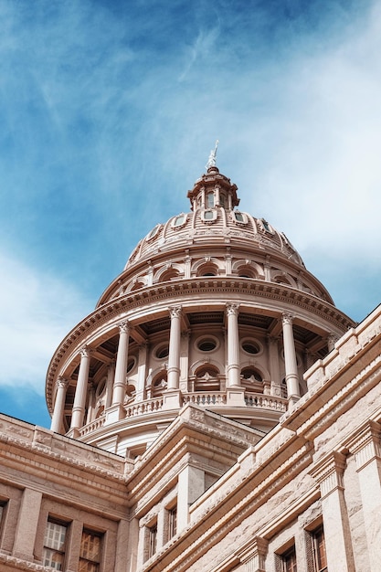 Niedrigwinkelansicht des Texas State Capitol gegen den Himmel