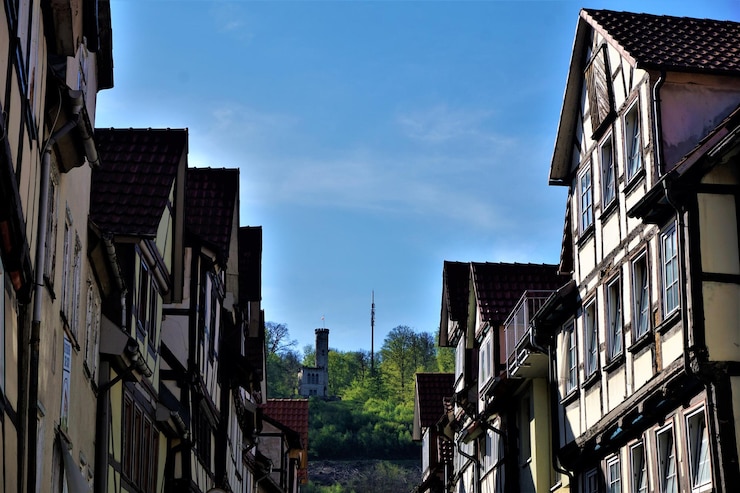 Foto niedrigwinkelansicht von gebäuden gegen den himmel