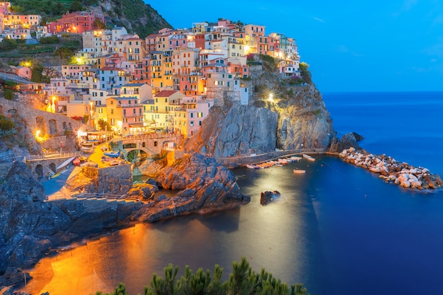 Night Manarola, Cinque Terre, Ligúria, Itália