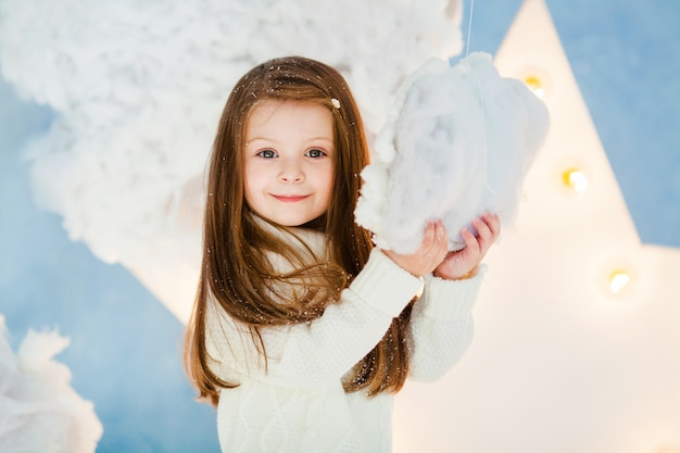 Foto niña feliz