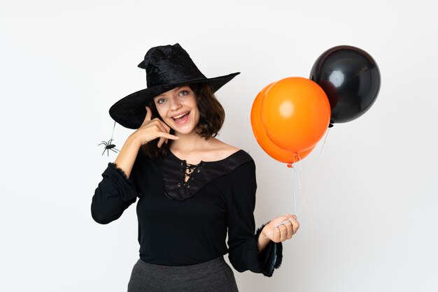 Niña joven, en, disfraz de halloween