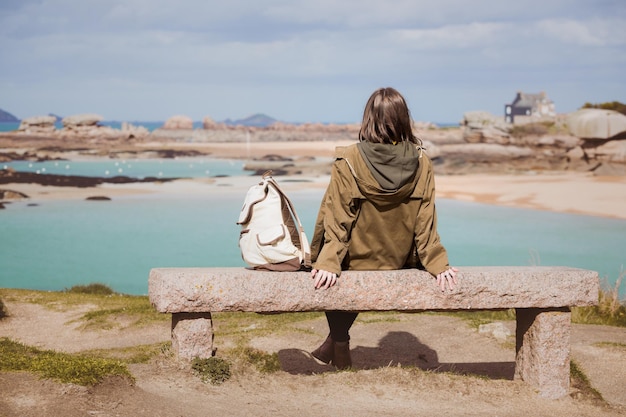 niña y el mar