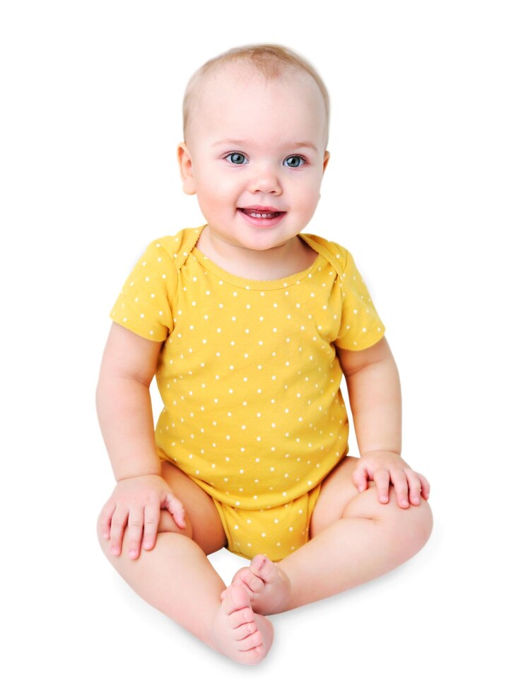 Foto niño caucásico aislado