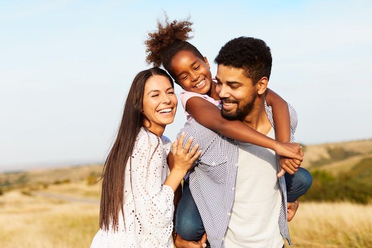 Foto niño hija familia feliz madre padre