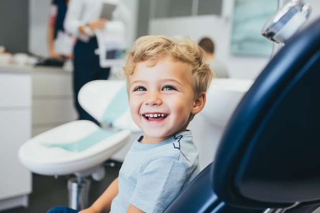 niño joven visitando al dentista fondo de estilo bokeh