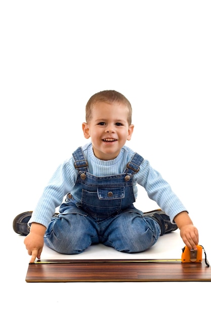 niño pequeño de la construcción