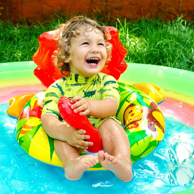 Foto niño pequeño