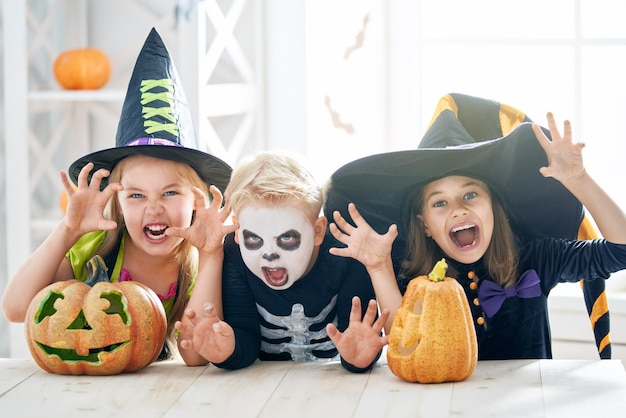 Niños en Halloween