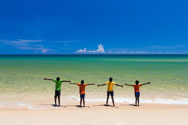 Niños en la playa