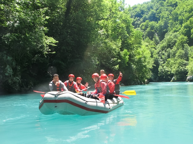 no norte do Montenegro passou por competições em rafting.