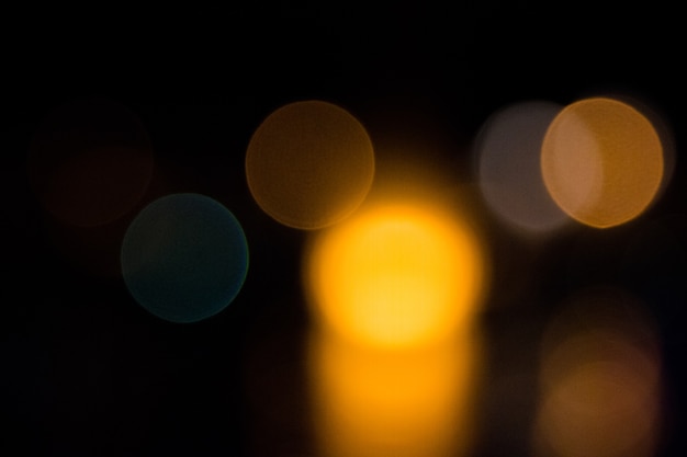 Noche abstracta del bokeh en fondo de la ciudad