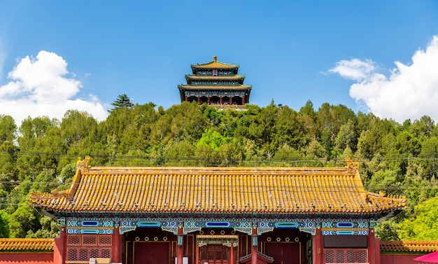 North Gate y Wanchun Pavilion en Jingshan Park - Beijing, China