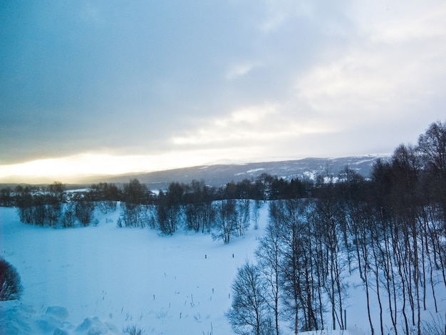 Noruega invierno paisaje nieve