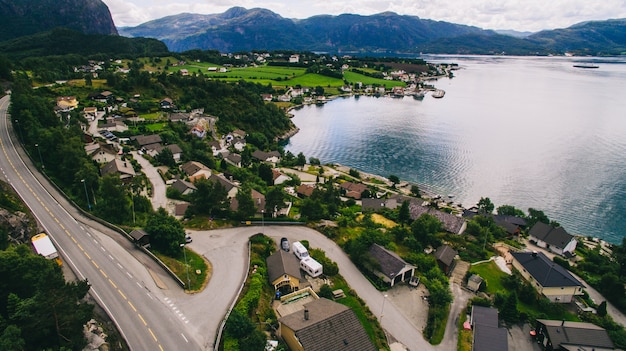 Noruega, la vista de la ciudad desde el aire