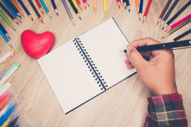 Notas y cartas de amor escritas a mano