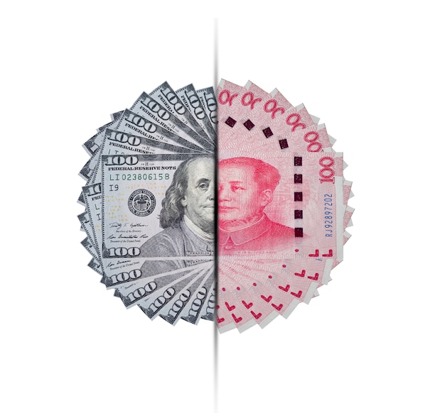 Foto notas de dólar e yuan