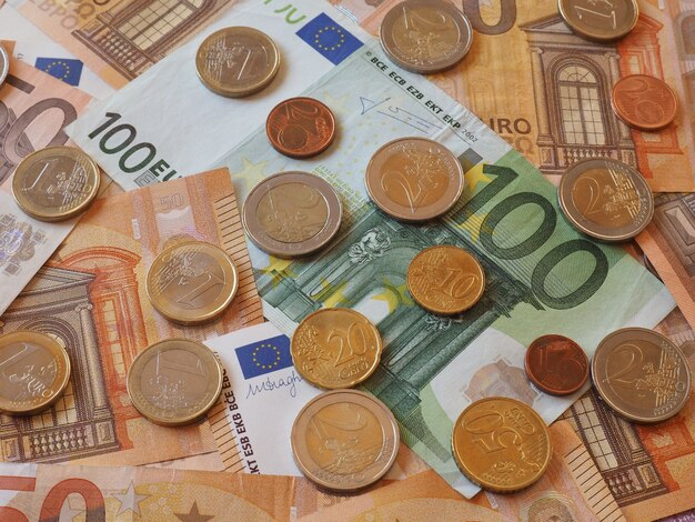 Foto notas e moedas de euro, união europeia