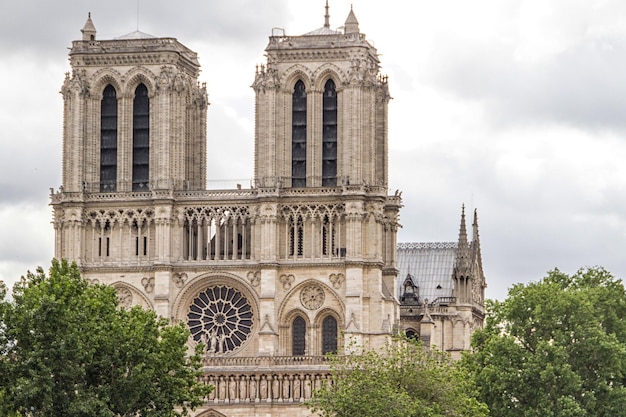 notre dame paris