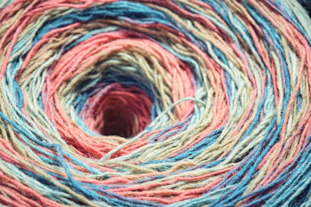 Novelo de fios de lã tingidos de seção colorida para tricô e crochê
